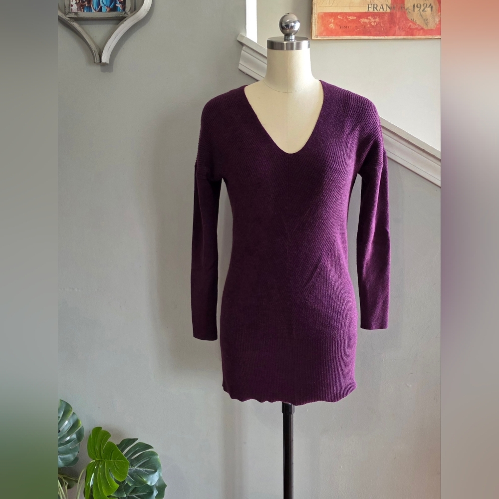 White House Black Market Sweater Purple Size XS